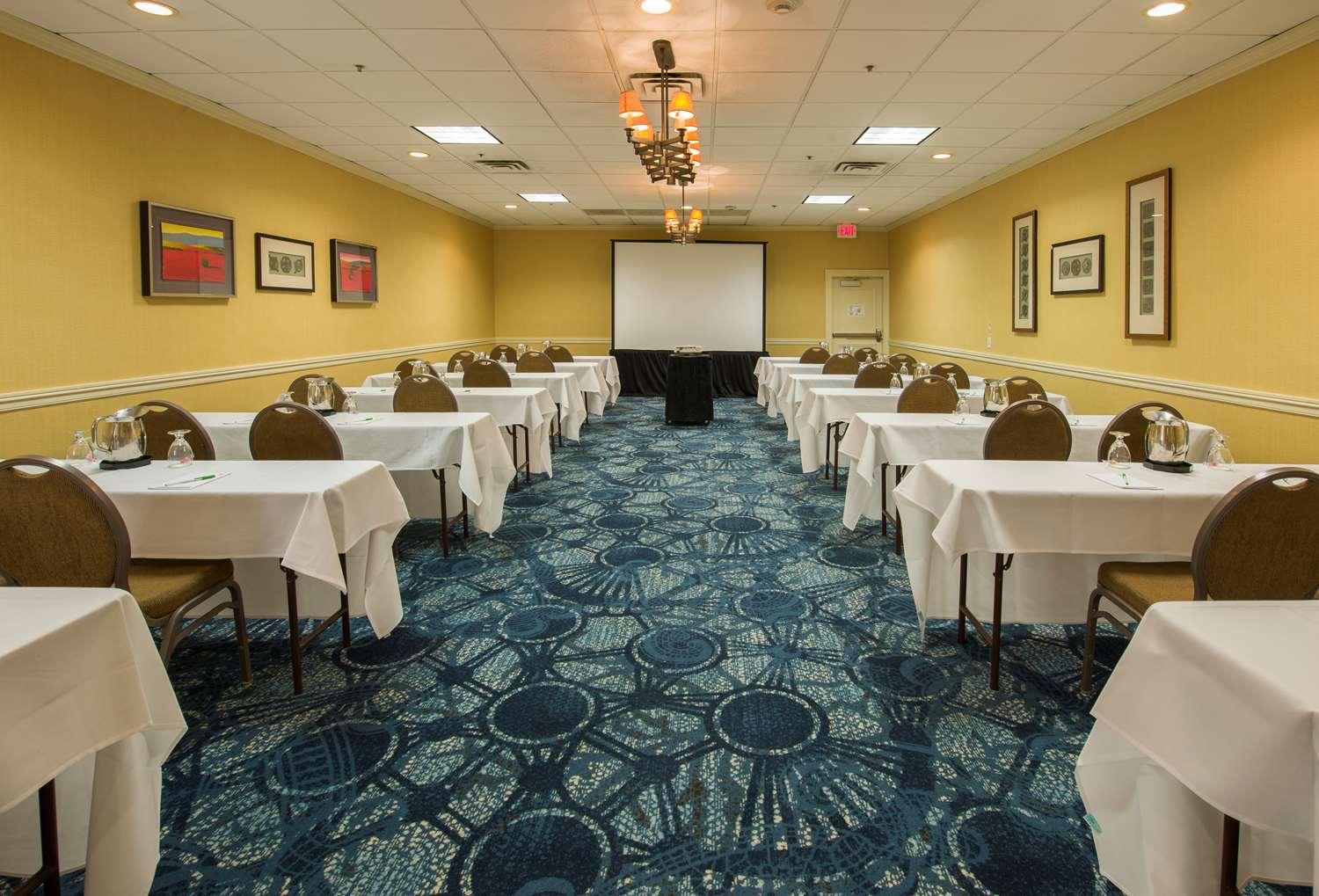 Best Western Plus Strongsville Cleveland Luaran gambar
