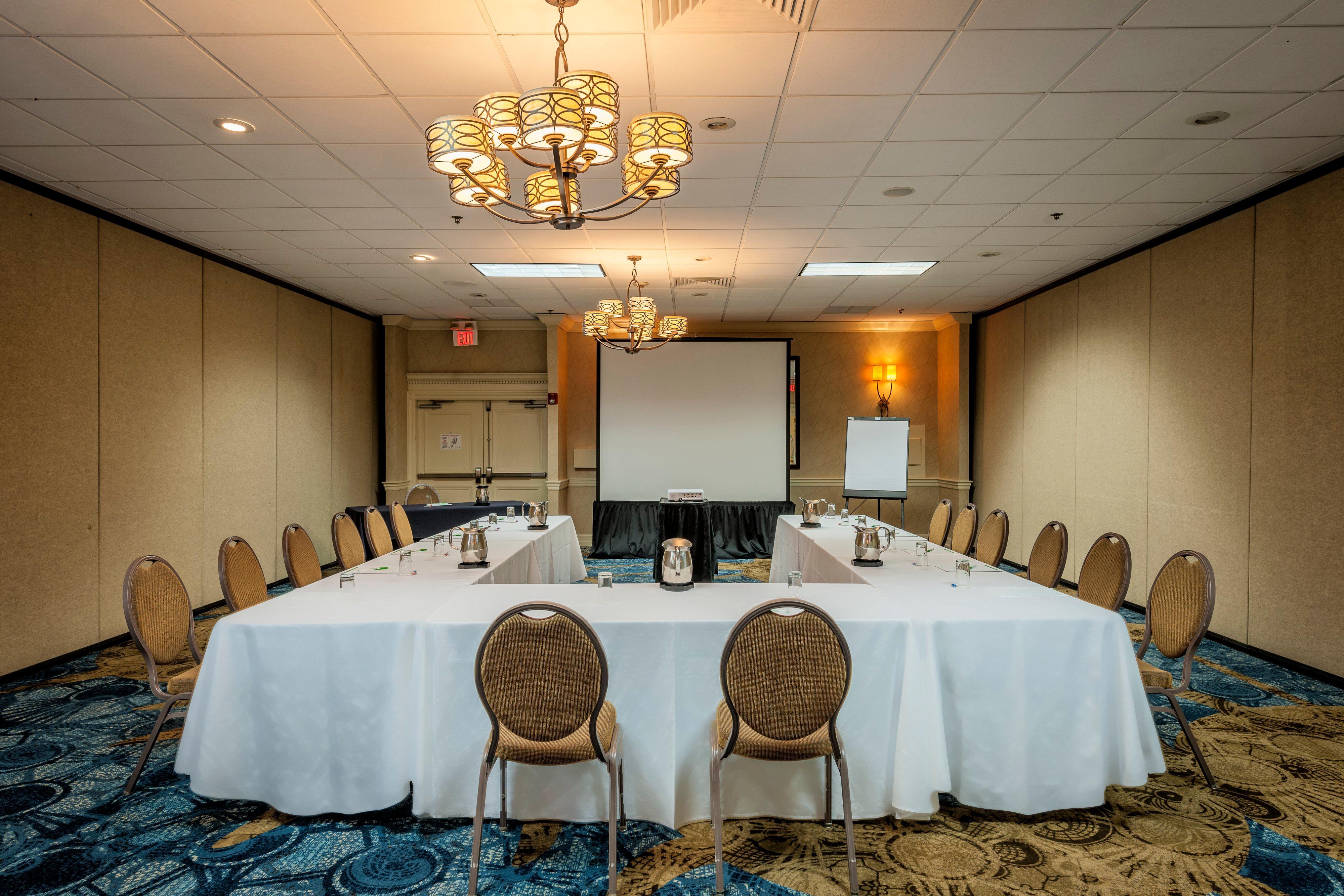 Best Western Plus Strongsville Cleveland Luaran gambar