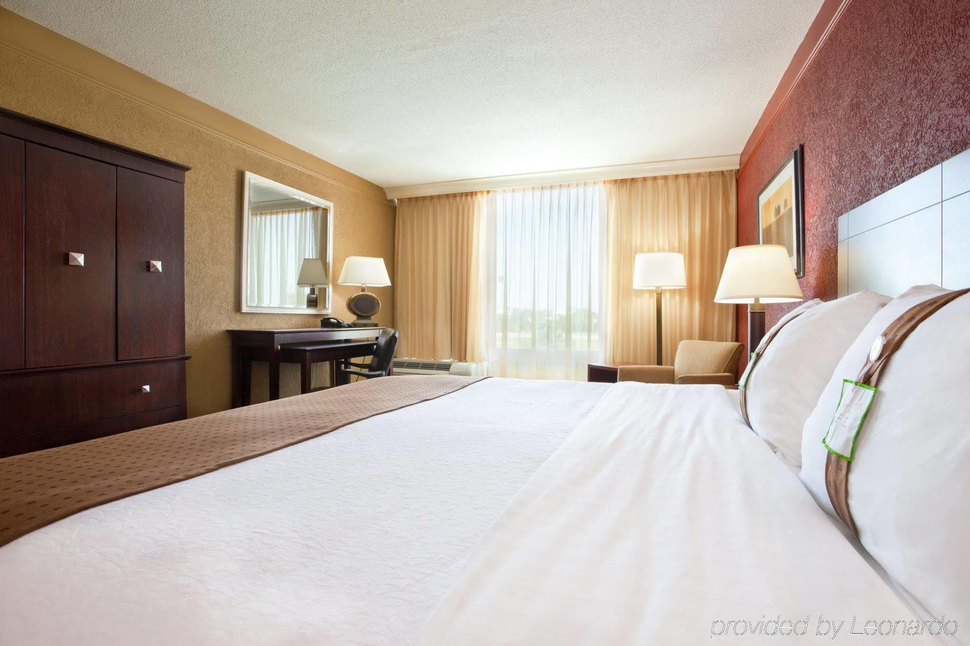 Best Western Plus Strongsville Cleveland Luaran gambar